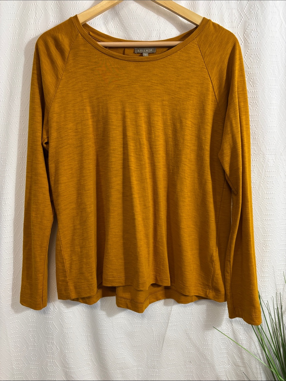 Lilla P Mustard Yellow crew split back